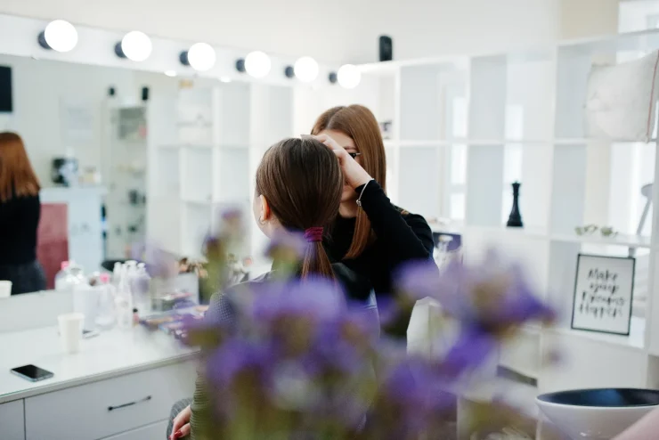 make-up-artist-concept-2025-02-10-10-32-21-utc